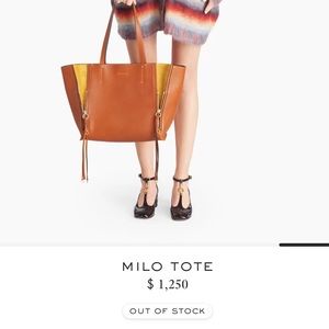 CHLOE Milo Tote-LIKE NEW!!